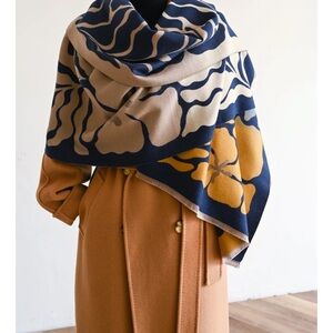 Winding River Blue Camel Marsh Fern Reversible wrap Artisan Shawl NWT